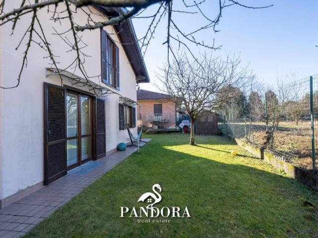 Villa Indipendente in vendita a Geretta, Besnate