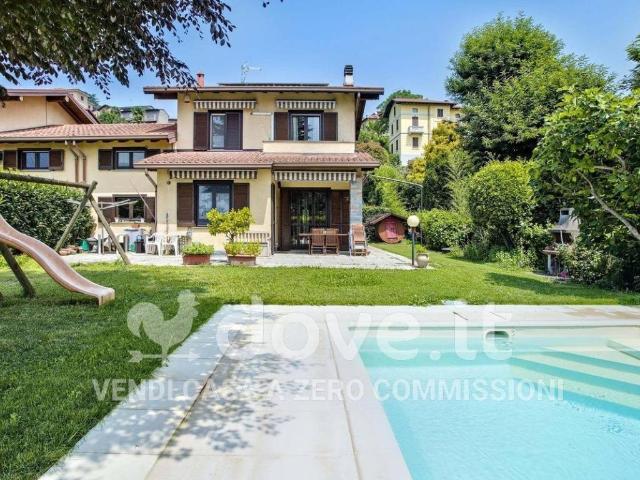 Villa Indipendente in vendita a Bogno, Besozzo