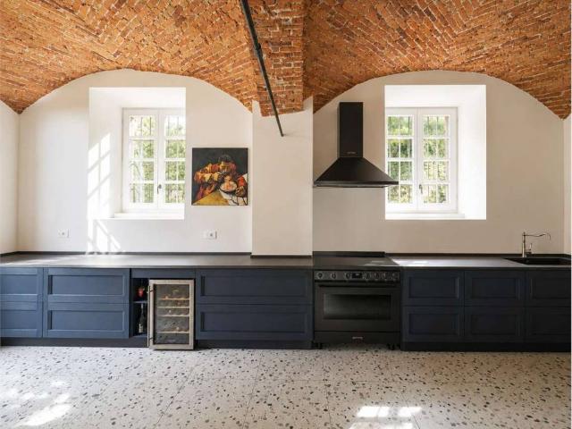 Villa Indipendente in vendita a Bogno, Besozzo