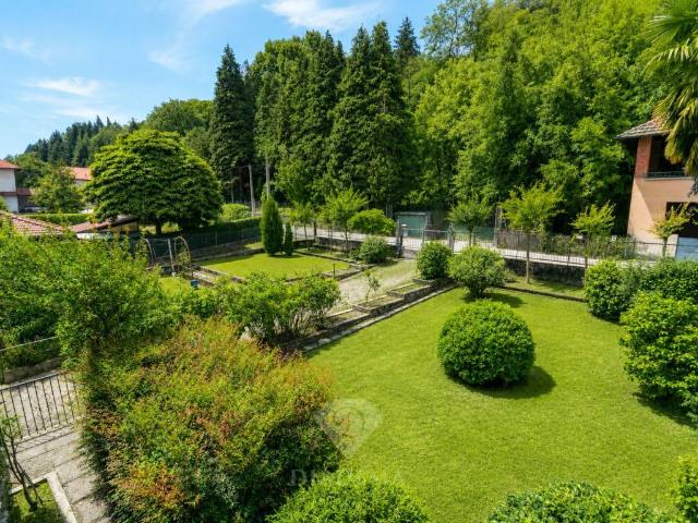 Villa Indipendente in vendita a Olginasio, Besozzo