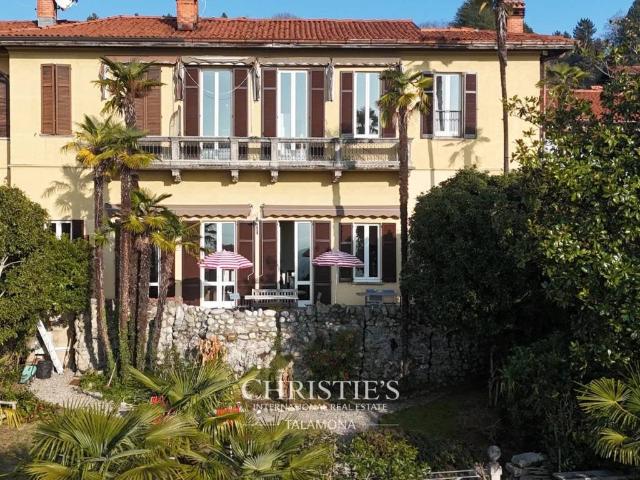 Villa Indipendente in vendita a Cardana, Besozzo