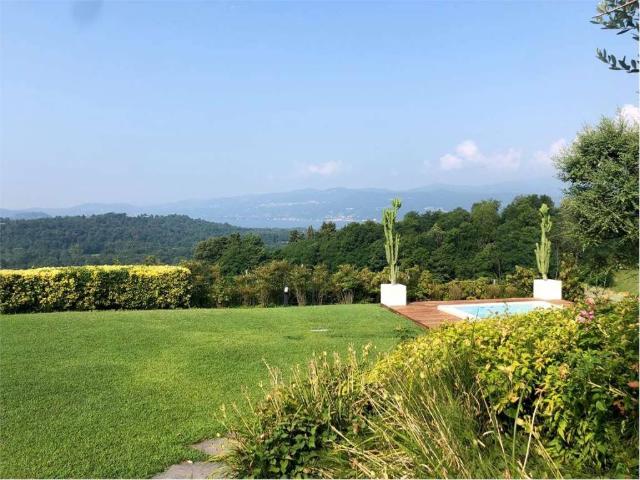 Villa Indipendente in vendita a Unione dei comuni del Medio Verbano, Besozzo