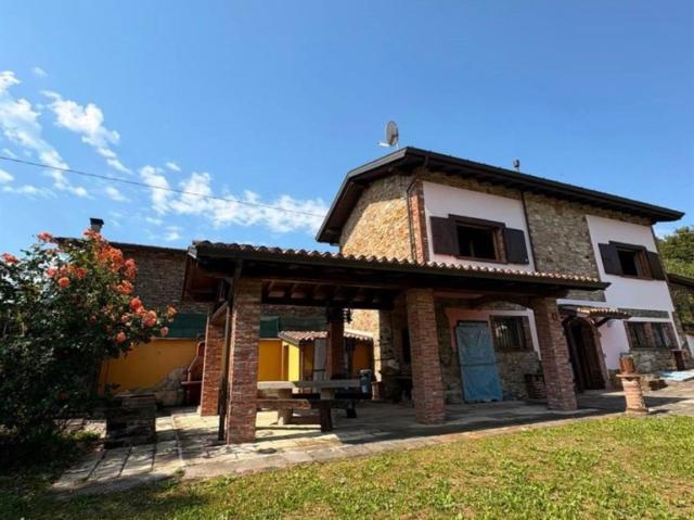 Villa Indipendente in vendita a Fra I Luoghi, Bettola