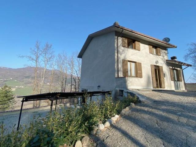 Villa Indipendente in vendita a Fra I Luoghi, Bettola