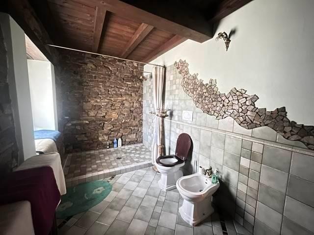 Villa Indipendente in vendita a Fra I Luoghi, Bettola