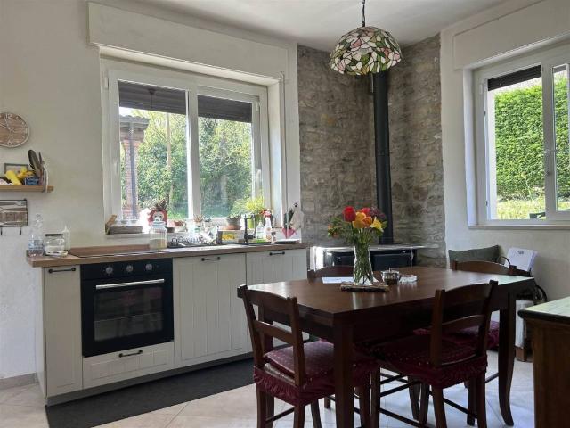 Villa Indipendente in vendita a Bettola, Reggio Emilia