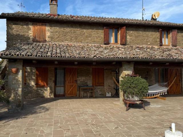 Villa Indipendente in vendita a Bettona, Umbria