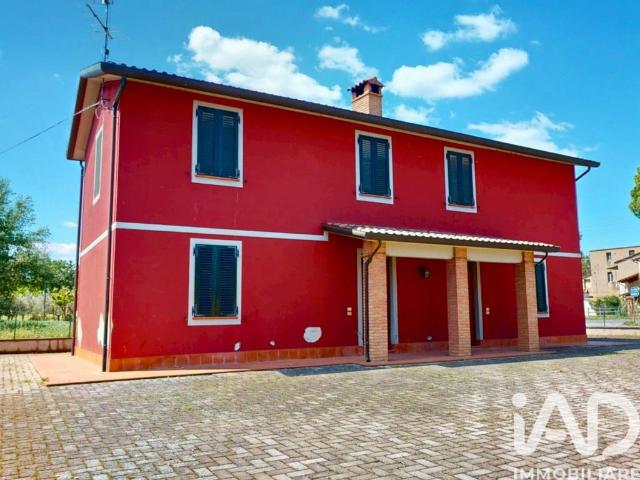 Villa Indipendente in vendita a Bettona, Umbria