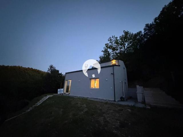 Villa Indipendente in vendita a Bettona, Umbria