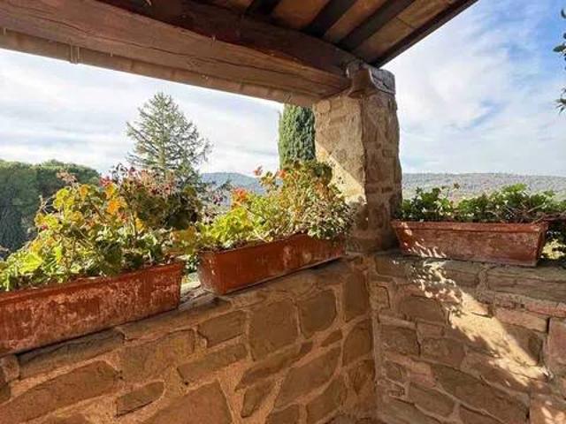 Villa Indipendente in vendita a Bettona, Perugia