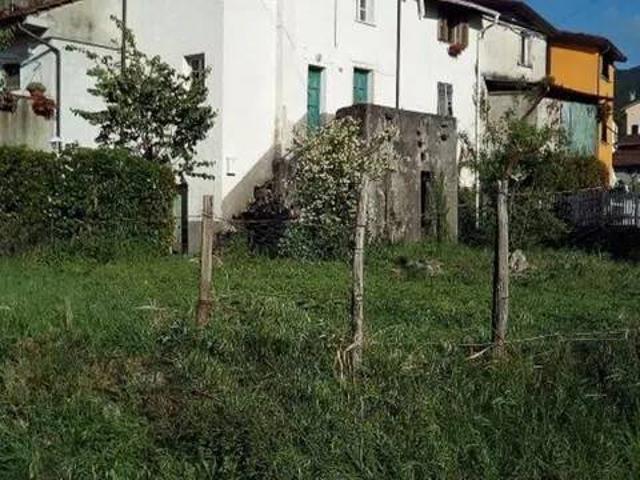 Villa Indipendente in vendita a Beverino, Canevolivo