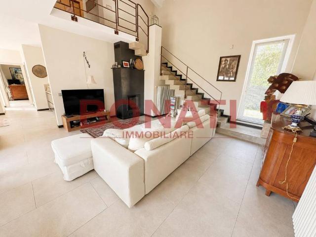 Villa Indipendente in vendita a Beverino