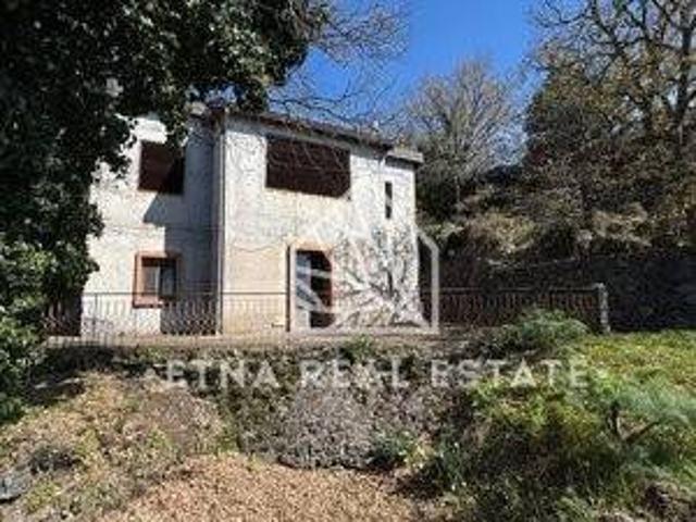 Villa Indipendente in vendita a Biancavilla, Sicilia
