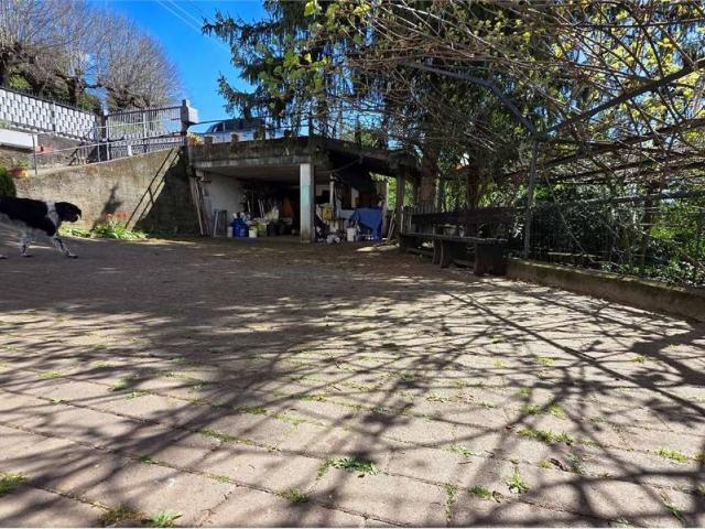 Villa Indipendente in vendita a Biandronno, Lombardia