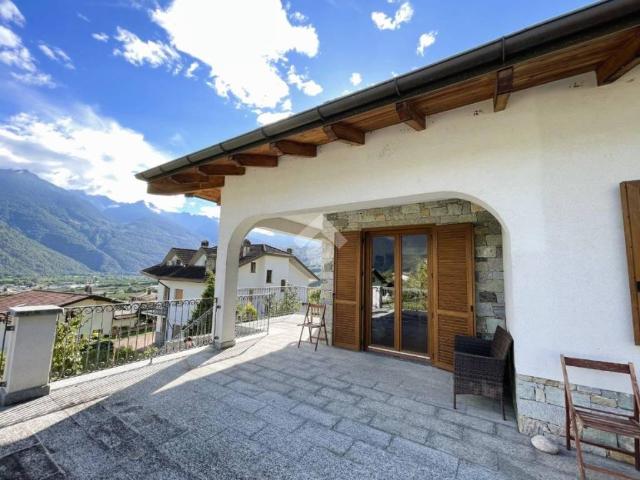 Villa Indipendente in vendita a Bianzone, Lombardia
