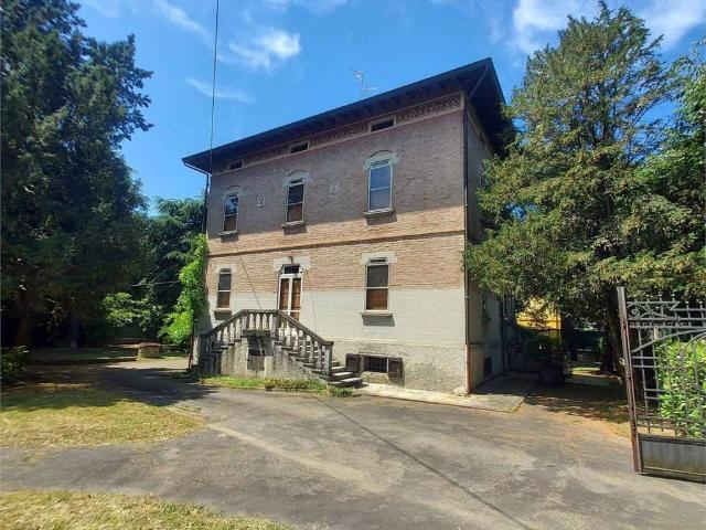 Villa Indipendente in vendita a Val d’Enza, Re