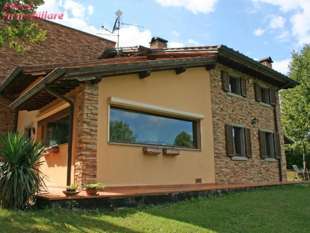 Villa Indipendente in vendita a Bibbiena, Toscana