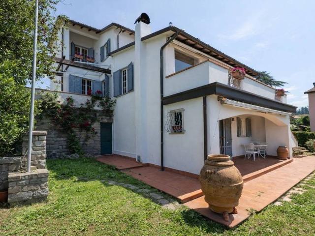 Villa Indipendente in vendita a Bibbiena, Toscana