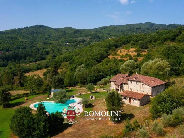 Villa Indipendente in vendita a Bibbiena, Arezzo