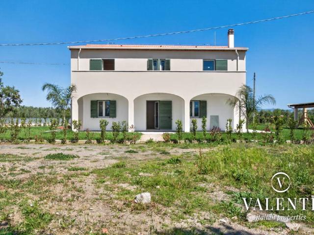 Villa Indipendente in vendita a Bibbona, Toscana