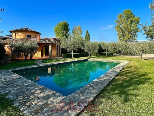 Villa Indipendente in vendita a Bibbona, Toscana