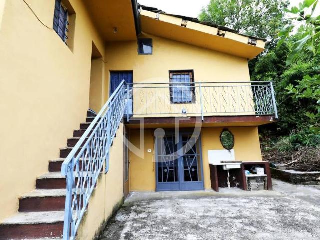 Villa Schiera in vendita a Famolasco, Piemonte