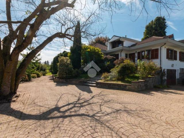 Villa Indipendente in vendita a Famolasco, Piemonte