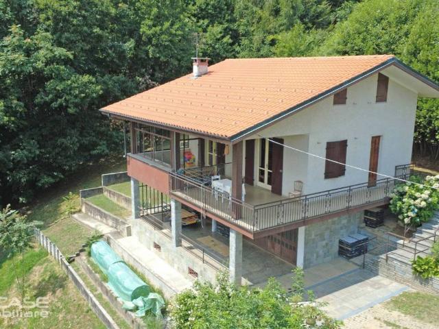 Villa Indipendente in vendita a Famolasco, Piemonte
