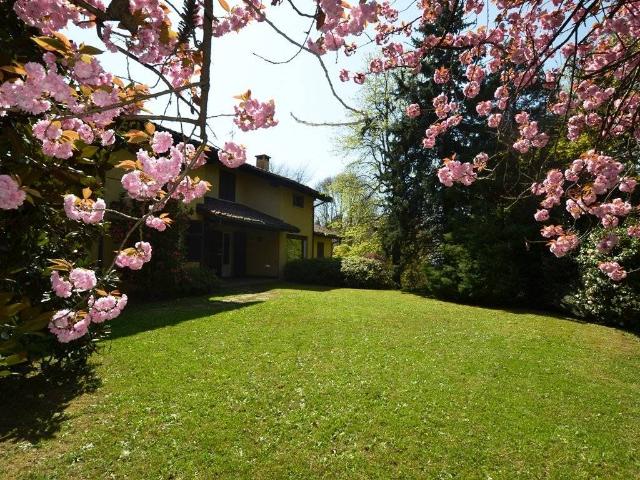 Villa Indipendente in vendita a Piemonte, Biella