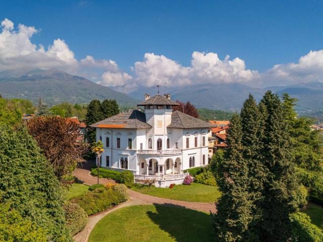 Villa Indipendente in vendita a Piemonte, Biella