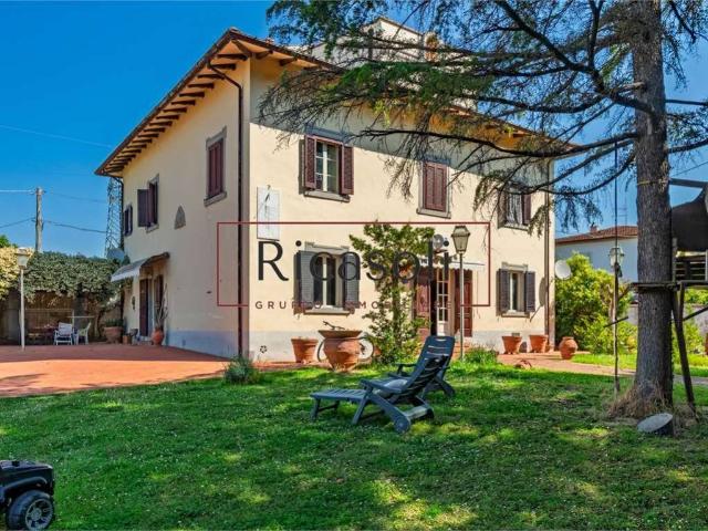 Villa Indipendente in vendita a Bientina, Toscana