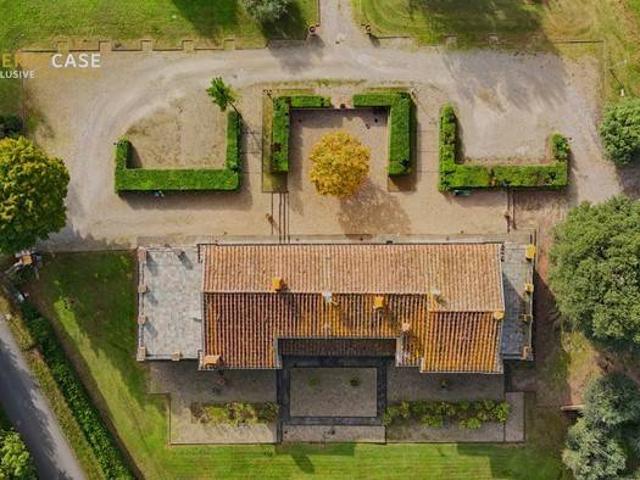 Villa Indipendente in vendita a Bientina, Toscana