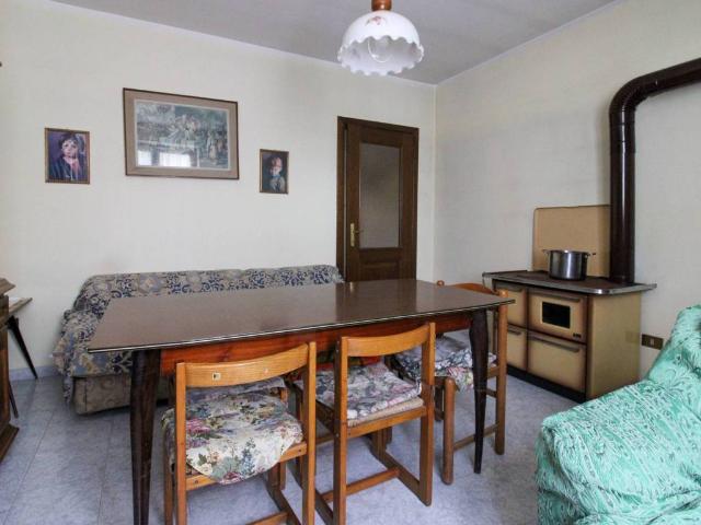 Villa Indipendente in vendita a Comunità montana della Valle Sabbia, Bione
