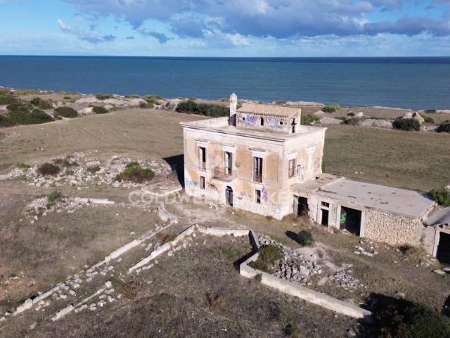 Villa Indipendente in vendita a Puglia, Barletta-andria-trani