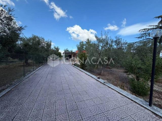 Villa Indipendente in vendita a Bisceglie, Barletta-Andria-Trani