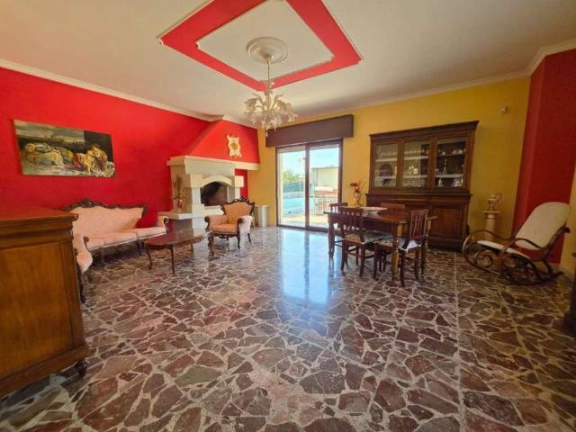 Villa Indipendente in vendita a Puglia, Barletta-andria-trani
