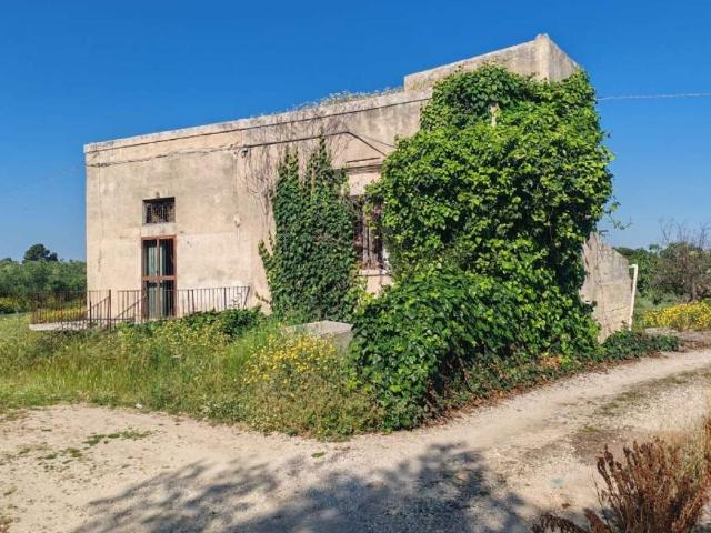 Villa Indipendente in vendita a Puglia, Barletta-andria-trani