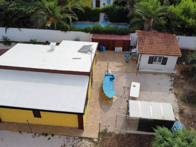Villa Indipendente in vendita a Puglia, Barletta-andria-trani