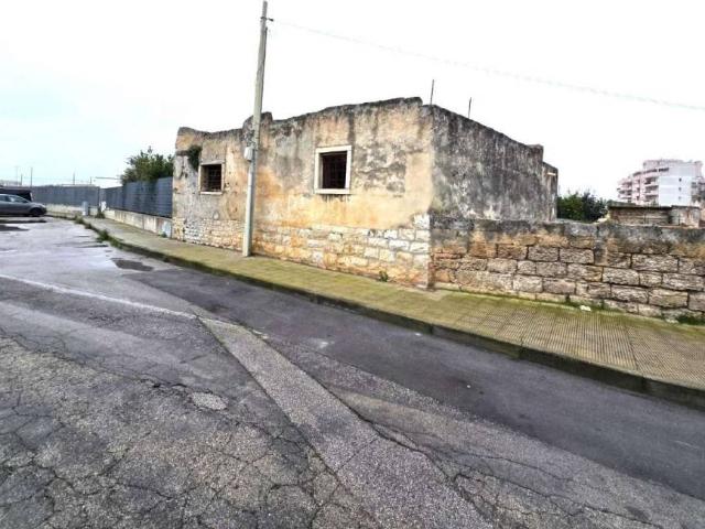 Villa Indipendente in vendita a Quartiere 167, Puglia