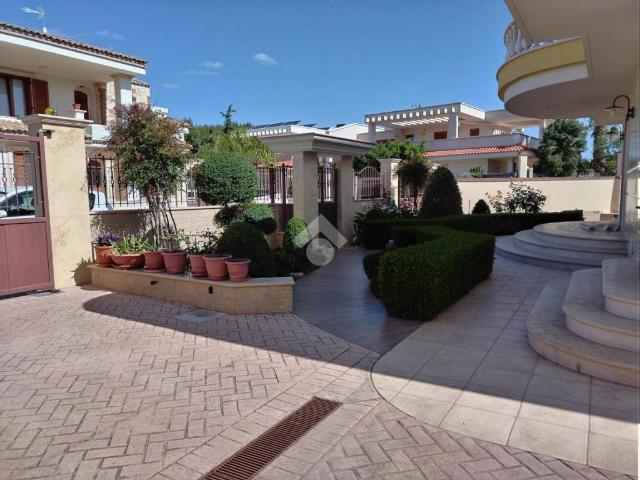 Villa Indipendente in vendita a Puglia, Barletta-andria-trani