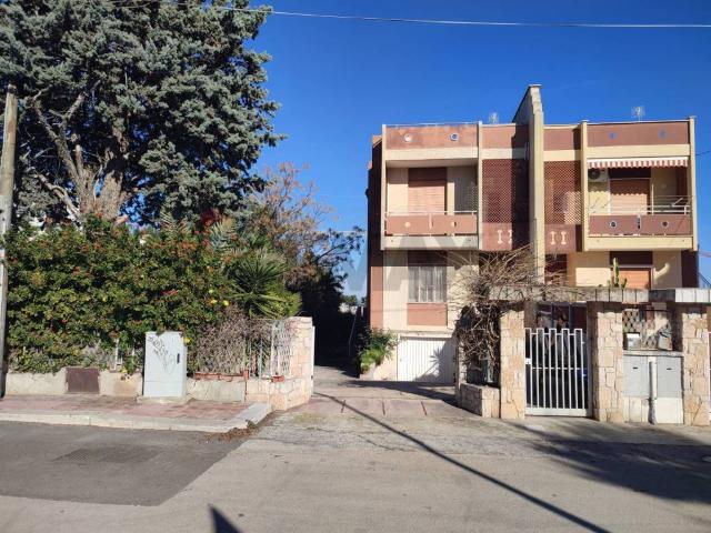 Villa Indipendente in vendita a Puglia, Barletta-andria-trani