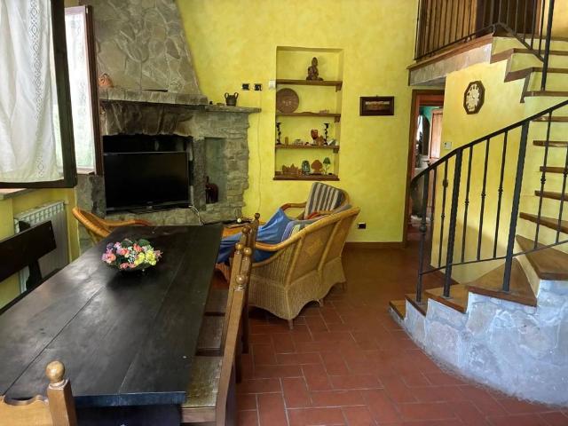 Villa Indipendente in vendita a Piemonte, Alessandria