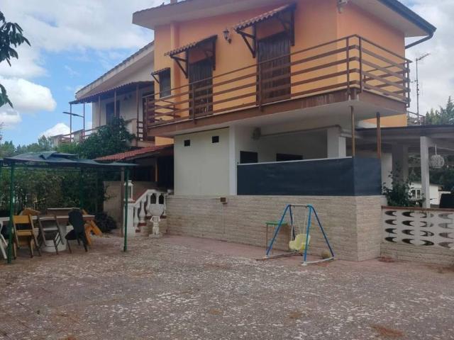 Villa Indipendente in vendita a Puglia, Bari