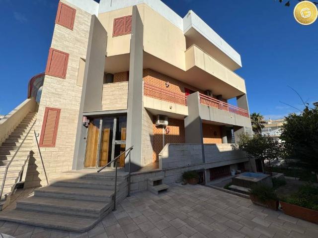 Villa Indipendente in vendita a Bitonto, Bari
