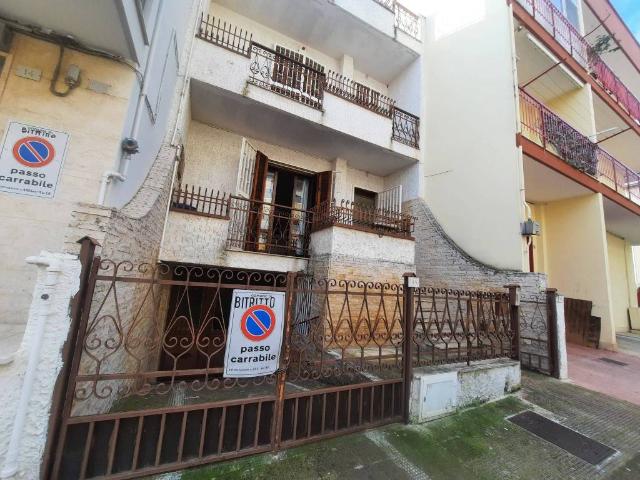 Villa Indipendente in vendita a Contrada Randa, Puglia
