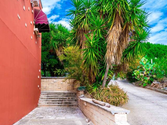 Villa Indipendente in vendita a Contrada Randa, Puglia