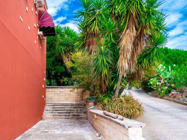 Villa Indipendente in vendita a Contrada Randa, Puglia