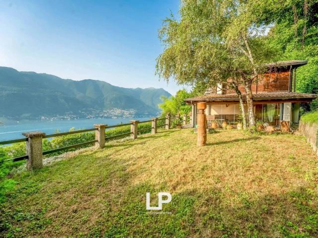 Villa Indipendente in vendita a Il Francese, Blevio