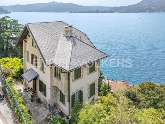 Villa Indipendente in vendita a Il Francese, Blevio