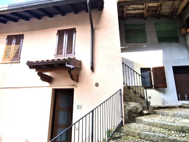 Villa Indipendente in vendita a Il Francese, Blevio